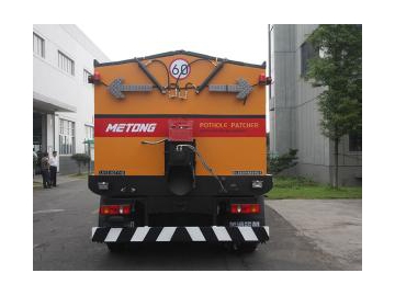 Camion d’entretien routier LMT5250TYHB