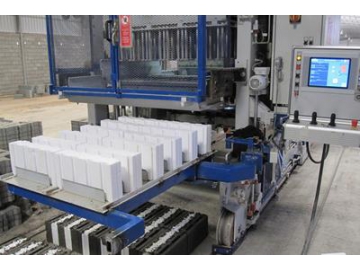 Machine de fabrication de blocs multicouches mobile Zenith 940