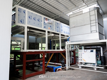 Machine à blocs de glace à refroidissement direct de 10 tonnes pour un client de Huizhou en 2021