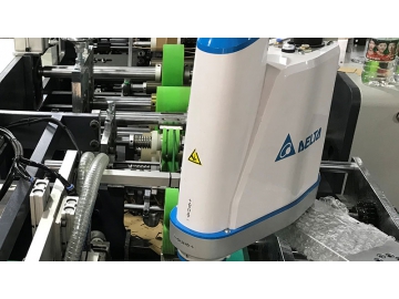 Machine automatique de fabrication de poignées plates  XKBS-01