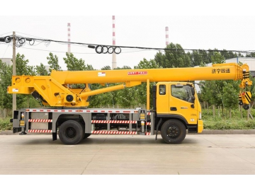 Camion-grue 12T, STSQ12F