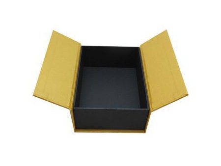 Boîte pliante rigide de forme spéciale