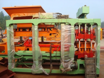 Machine de fabrication de parpaing QT6-15A