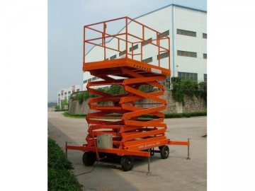 <strong>Plateforme de travail hydraulique</strong> <small>(transportable)</small>