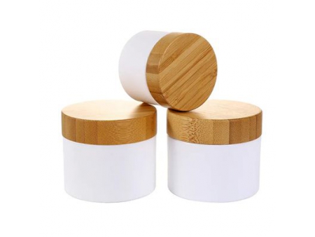 Pot cosmétique en plastique PP avec couvercle en bambou