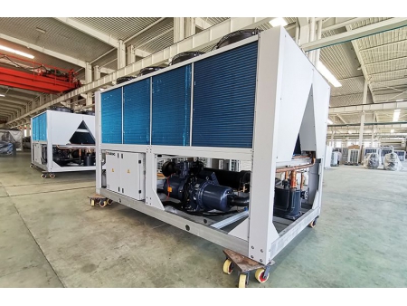 Groupe froid à compresseur à vis et Pompe à chaleur / Refroidisseur à air à vis et Pompe à chaleur, 280kW-1120kW