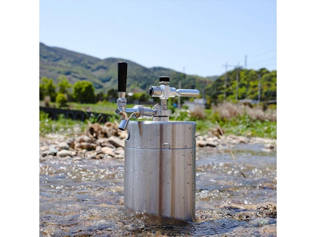 Robinet à bière en forme de couvercle / Lance à bière en acier inoxydable