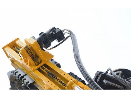 Foreuse fond de trou hydraulique sur chenilles