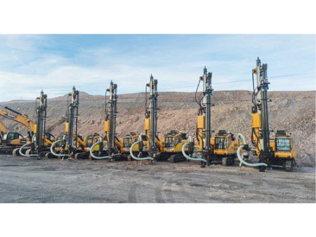 Foreuse fond de trou hydraulique sur chenilles