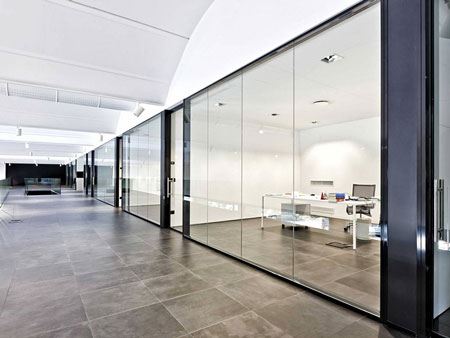 Cloison en verre