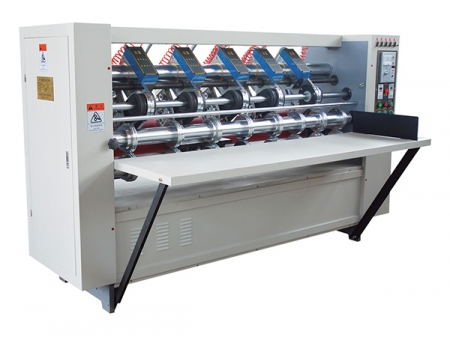 Fabricant de machines à produire des boîtes en carton