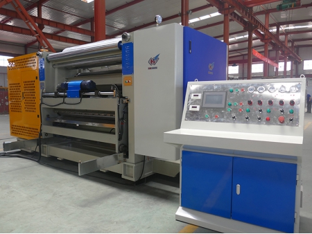 Fabricant de machines à produire des boîtes en carton
