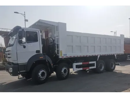 Camion-Benne 8×4