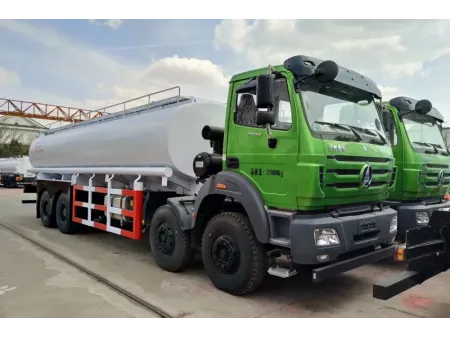 Camion-citerne à eau 8×4 Camion-citerne à eau 8×4