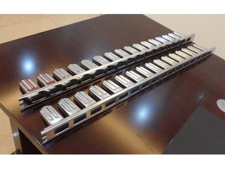 Moule inox Versaline à 16 cavités pour équipement de production de crème glacée — variante 1