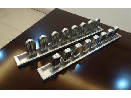 Moule inox 8 cavités pour bâtonnets de crème glacée