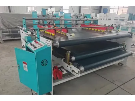 CZYL-PFM Plieuse-colleuse (type presse)