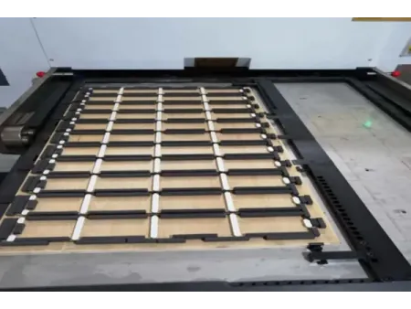 Formeuse de carton Die-Cutting, CZYL-ADM