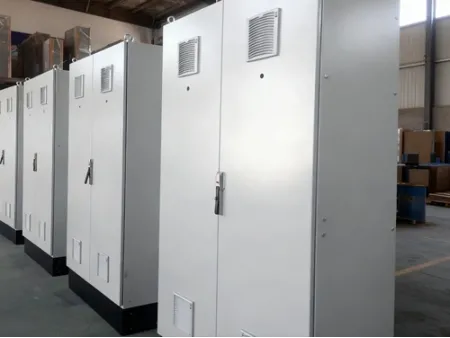 Armoires de Commande (Acier 5 Pliages)