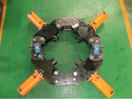 Brise-pieux hydraulique