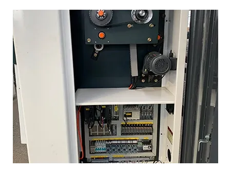 Agrafeuse Semi-Automatique pour Boîtes (Tête Unique)