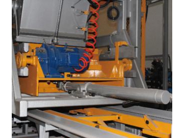Machine de fabrication de parpaings QF700