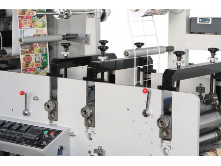 Presse flexo avec triple unité de découpe rotative ZBS-320G