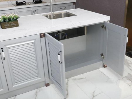 Meuble aluminium