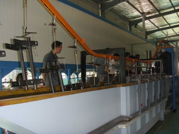 Ligne de revêtement électrophorétique