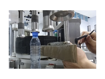 Etiqueteuse colle thermo fusible