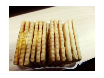 Sandwicheuse à biscuits (2,3 biscuits, 2 rangées)