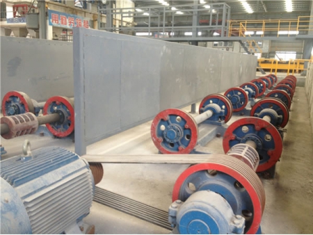 Machine centrifuge pour pieux en béton