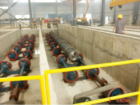 Machine centrifuge pour pieux en béton