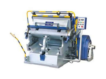 Machine à découper et plier
