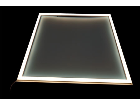 Dalle LED plat avec éclairage périphérique