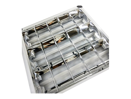 Panneau LED, avec grille