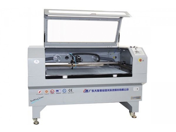 Machine de découpe laser CMA1610-FVET-C - Laser CO2 à système de positionnement de caméra Grand format et alimentation automatique 1450×930mm