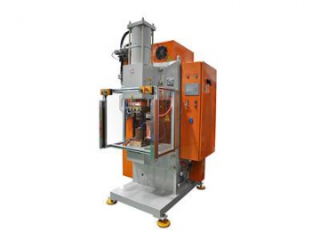 Machine de soudage par résistance pour tubulure d’admission de chauffe-eau