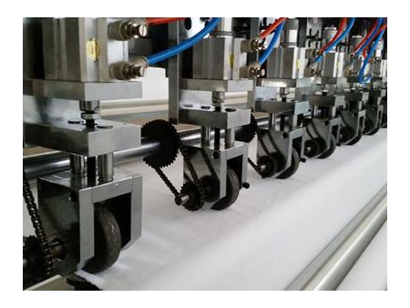 Machine de refendage transversal par ultrasons