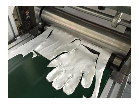 Machine de fabrication par ultrasons pour gants