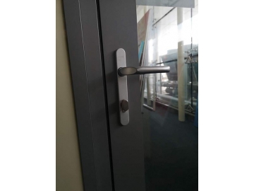 Porte battante ES70