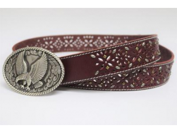 Ceinture en cuir perforée