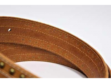 Ceinture en cuir cloutée, Ceinture à rivets
