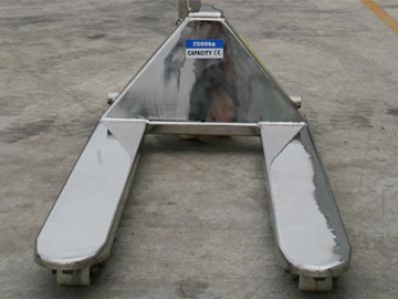 Equipement tout terrain, Transpalette acier