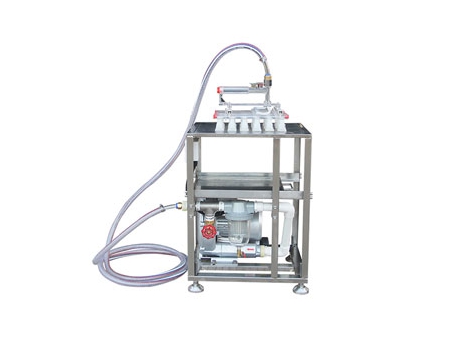 Machine à laver les œufs 200A (3000 œufs/heure)