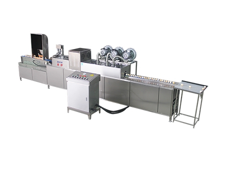 Machine à laver les œufs 201A (5000 œufs/heure)