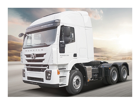 Tracteur routier Euro 5, 6×4 (Genlyon)