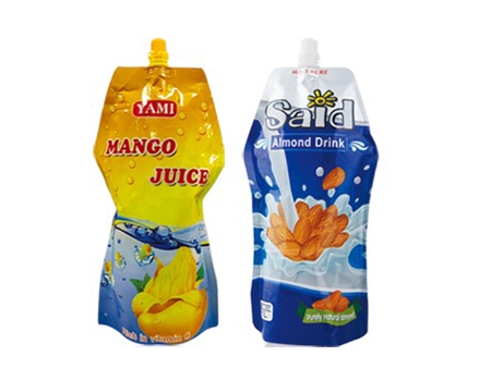 Sachets à bouchon / Sachets à bec verseur