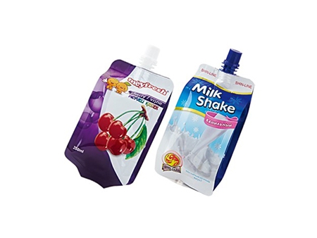 Sachets à bouchon / Sachets à bec verseur