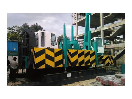Sonnette de battage hydraulique, statique